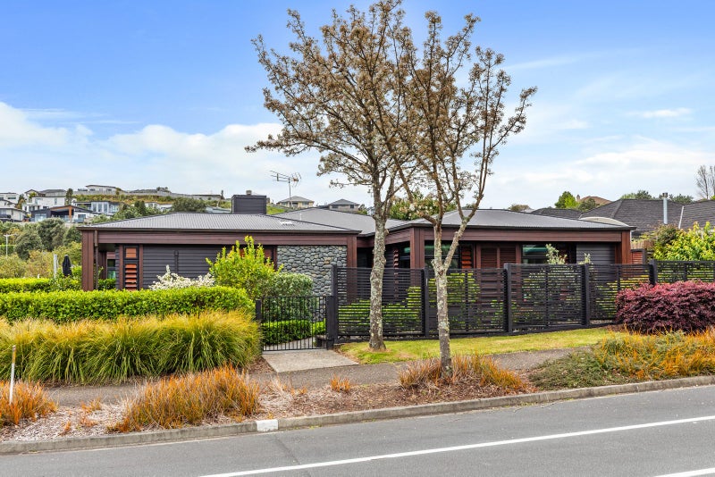 2 Caldera Close, Pyes Pa, Tauranga - Carousel 45