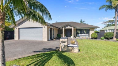 26 Glencullen Place, Dannemora, Auckland - Carousel 1