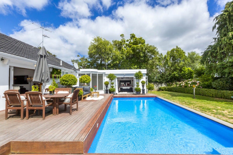 385 Fergusson Drive, Heretaunga, Upper Hutt - Carousel 2