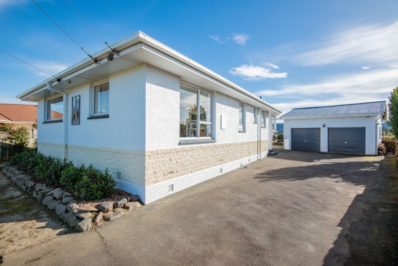 8 Esk Place, Mosgiel, Mosgiel - Carousel 25