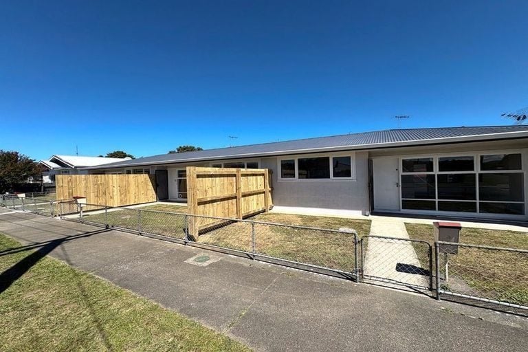 2/44 Norman Road, Te Hapara, Gisborne - Carousel 1