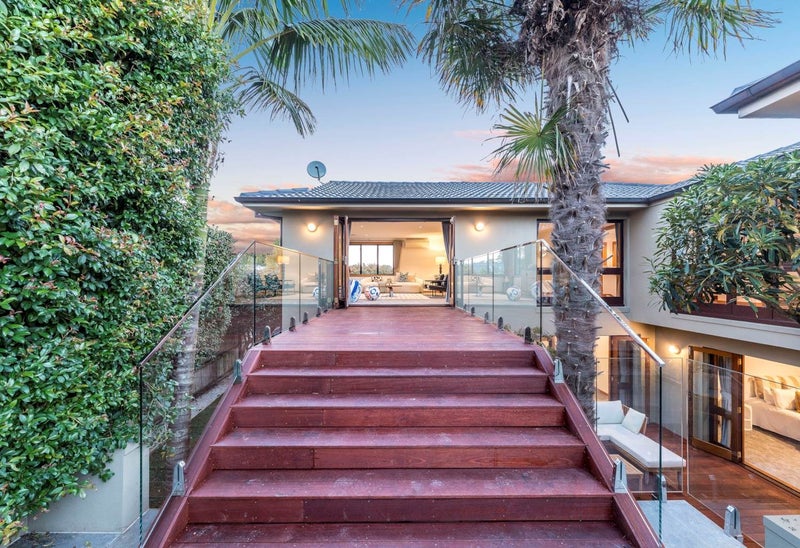 99 Orakei Road, Remuera, Auckland - Carousel 2