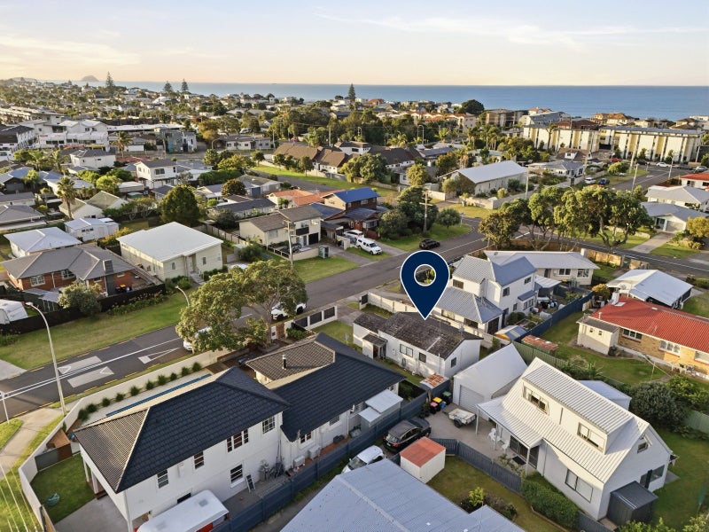 12B Kaimanawa Street, Mount Maunganui, Mount Maunganui - Carousel 2