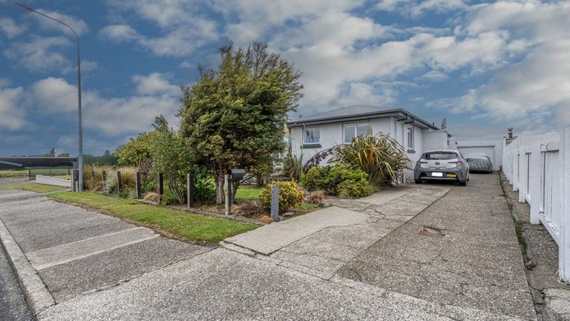 9 Alexander Avenue, Newfield, Invercargill - Carousel 1