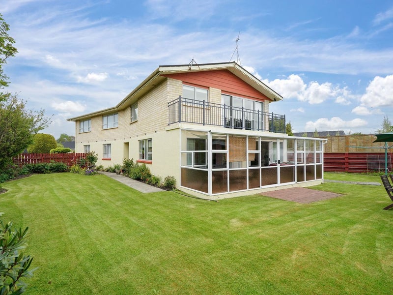 100 Gladstone Terrace, Gladstone, Invercargill - Carousel 1