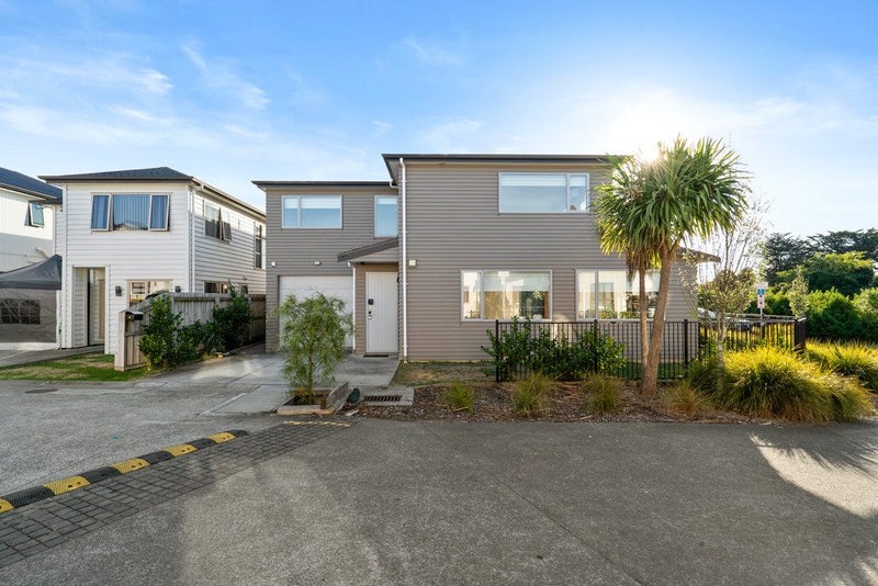 13 Paneika Lane, Otahuhu, Auckland - Carousel 1