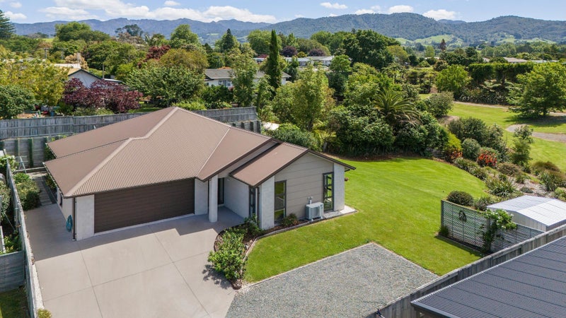 7 Fintona Street, Katikati, Katikati - Carousel 1