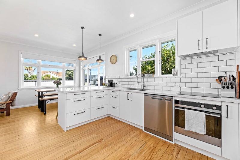 3A Eltham Road, Blenheim - Carousel 2