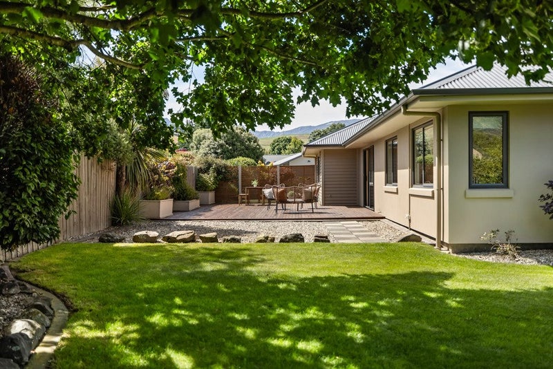 14 Erskine Street, Lake Hayes, Queenstown - Carousel 1