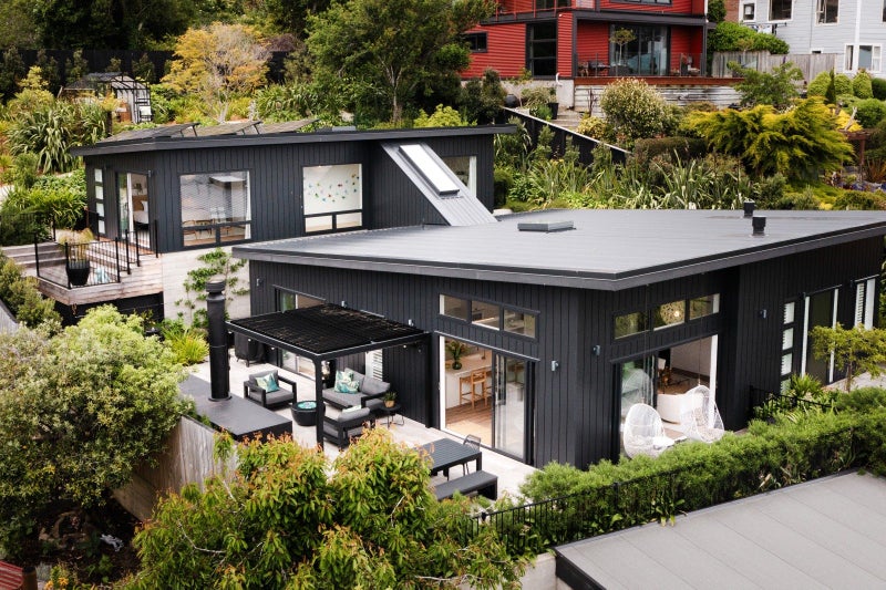 11 Oates Street, Kaikorai, Dunedin - Carousel 1