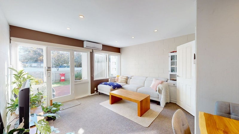2/6 Keys Street, Elderslea, Upper Hutt, Wellington - Carousel 2