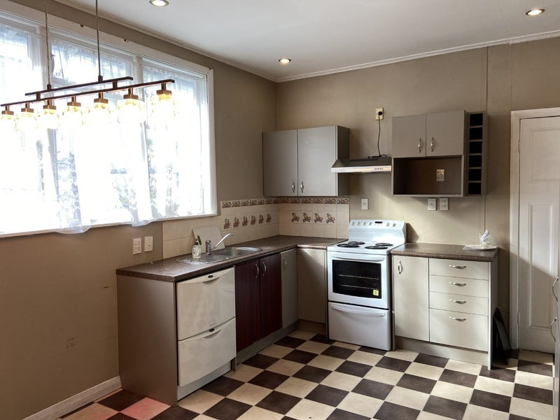 89 Pharazyn Street, Melling, Lower Hutt - Carousel 2