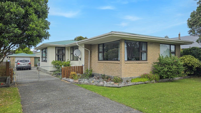 204 Sewell Street, Hokitika - Carousel 1