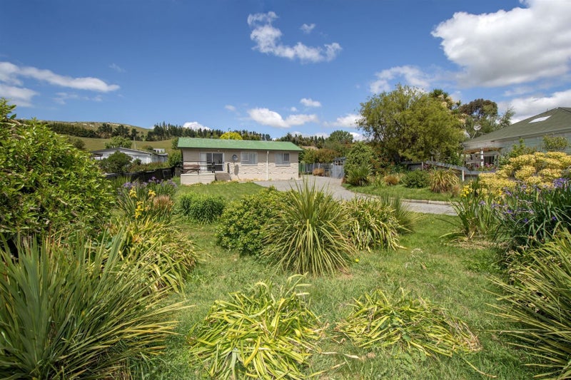 109 Princes Street, Waikari, Waikari - Carousel 1