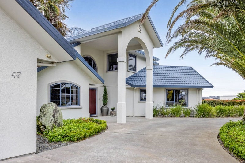 47 Rata Street, Hawera - Carousel 1
