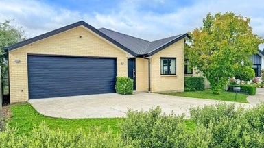 12 Bate Place, Kaiapoi, Kaiapoi - Carousel 1