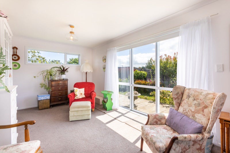 113 and 115 Grey Street, Woodville, Tararua, Manawatu / Whanganui - Carousel 2