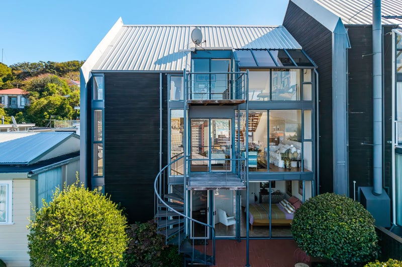 25 Clermont Terrace, Kelburn, Wellington - Carousel 27