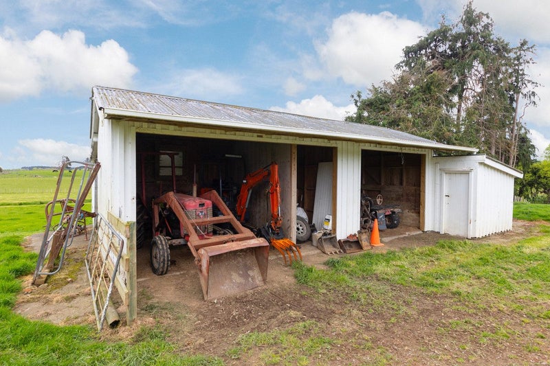 2523 Kimbolton Road, Kiwitea - Carousel 19
