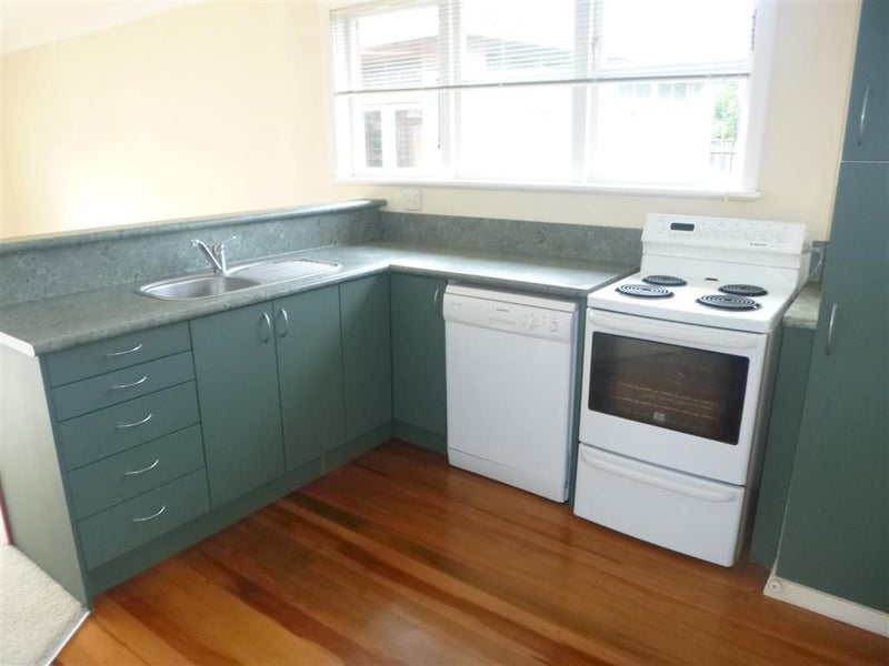 64 Marsden Street, Melling, Lower Hutt - Carousel 2