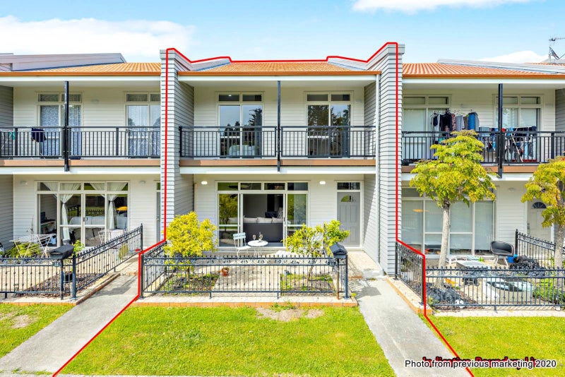 11/44 Carlos Drive, Flat Bush, Auckland - Carousel 2