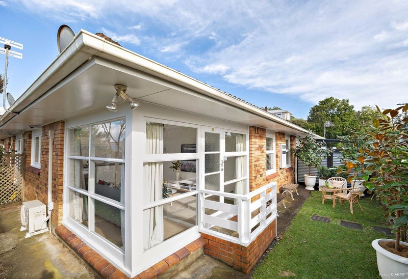 11/21 Ruarangi Road, Mount Albert, Auckland - Carousel 12