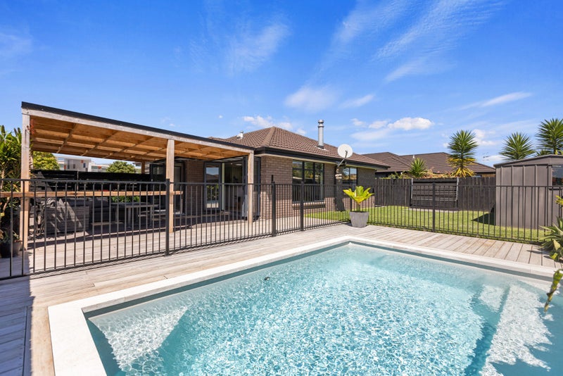 162 Doncaster Drive, Papamoa Beach, Papamoa - Carousel 1