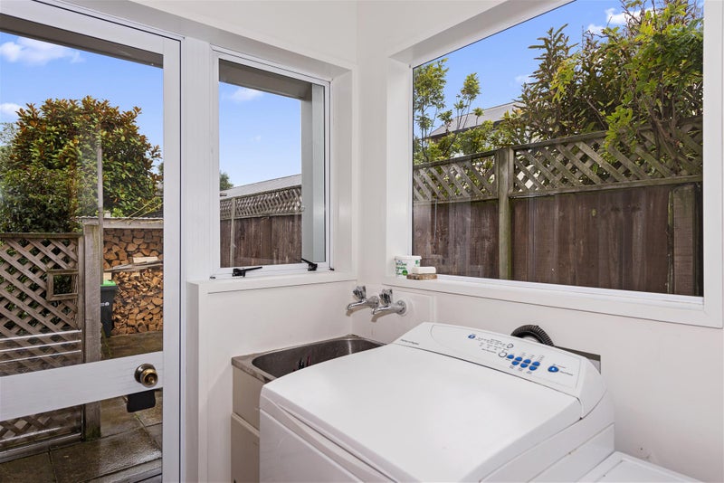 93 Nayland Street, Sumner, Christchurch - Carousel 18