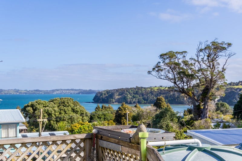 12 Kookaburra Drive, Warkworth - Carousel 2