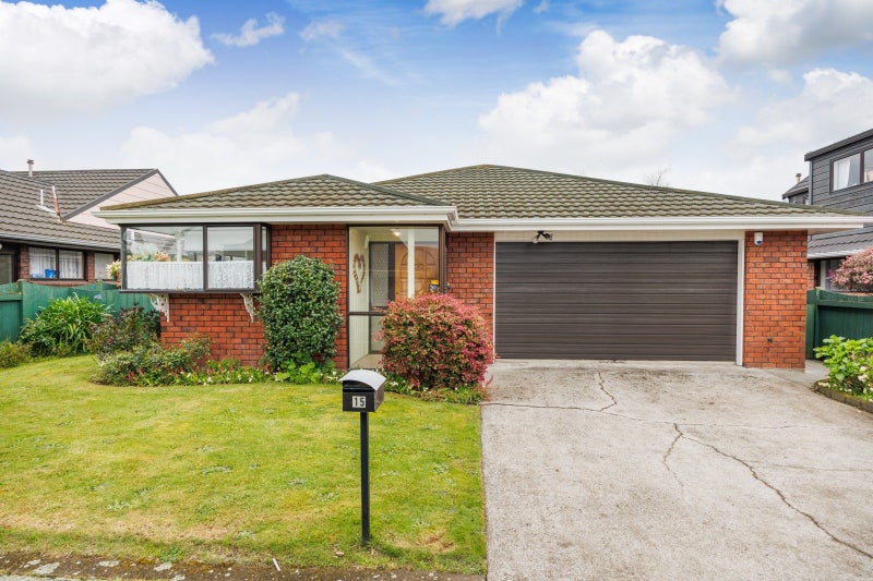 15 McArthur Street, Terrace End, Palmerston North - Carousel 1