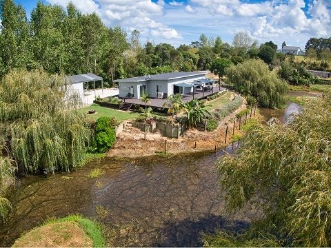 752A Settlement Road, Wellsford - Carousel 1