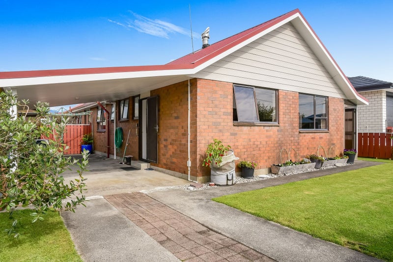 46 Cobden Street, Westport, Westport - Carousel 2