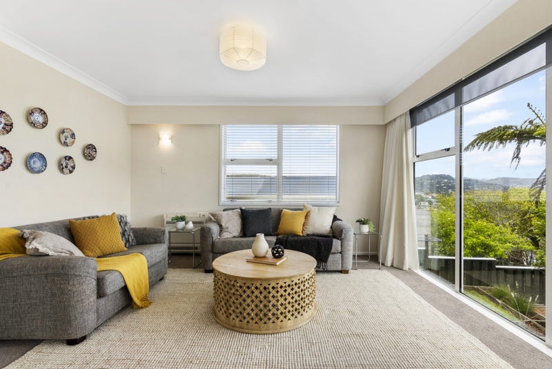 39 Kandy Crescent, Ngaio, Wellington - Carousel 2