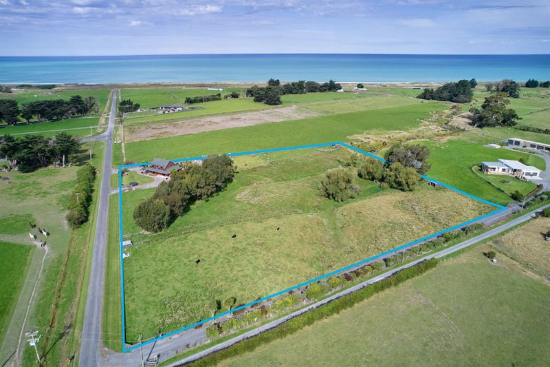 61 Harnetts Road, Kaikoura - Carousel 2