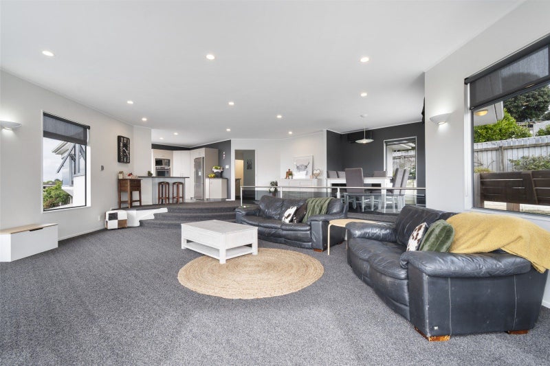 5 Cobbe Crescent, Feilding, Feilding - Carousel 2