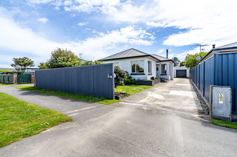 196 Bourke Street, Windsor, Invercargill - Carousel 1