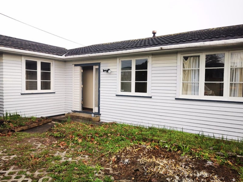 109 Woodglen Road, Glen Eden, Auckland - Carousel 1