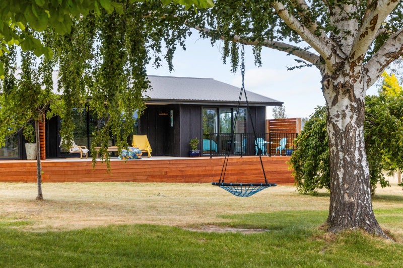 594 Springvale Road, Springvale, Alexandra - Carousel 1