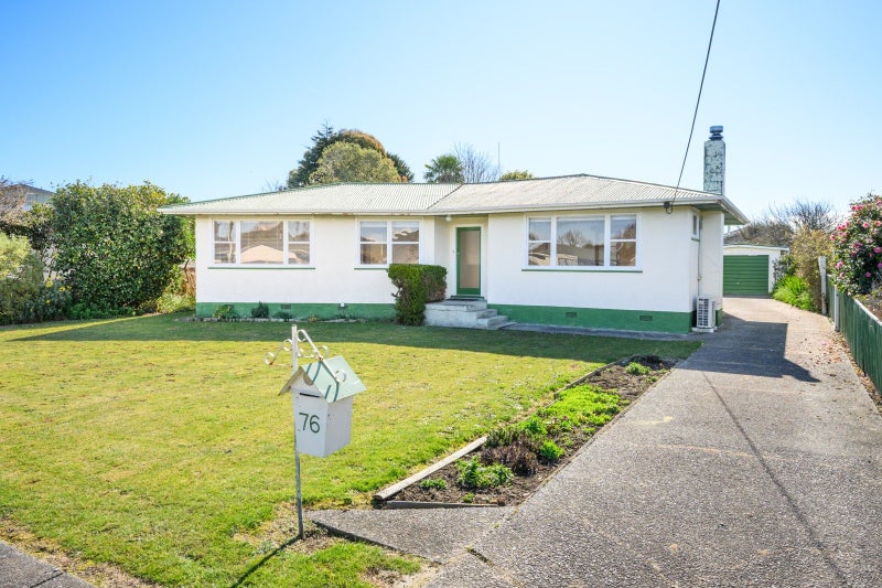 76 Worcester Street, Ashhurst, Ashhurst - Carousel 1