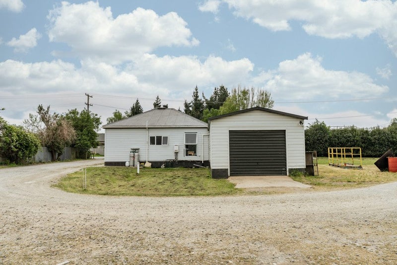 11 Lowery Street, Milton, Milton - Carousel 14