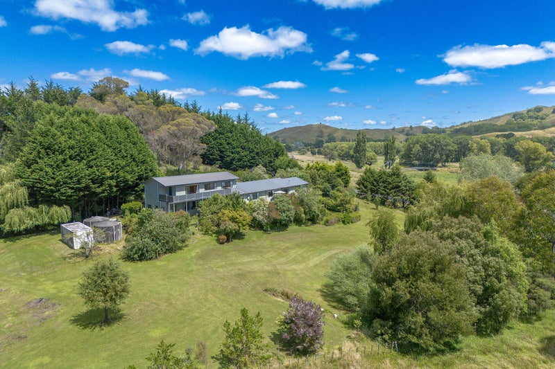 556 Kairakau Road, Havelock North - Carousel 2