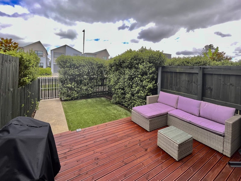 7 Beardmore Lane, Papakura, Papakura, Auckland - Carousel 2