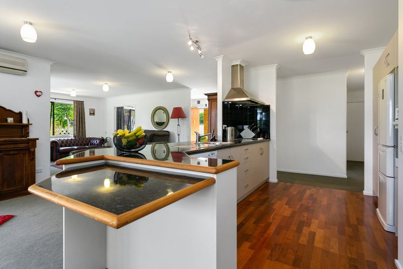 2 Lake View Drive, Karapiro - Carousel 2