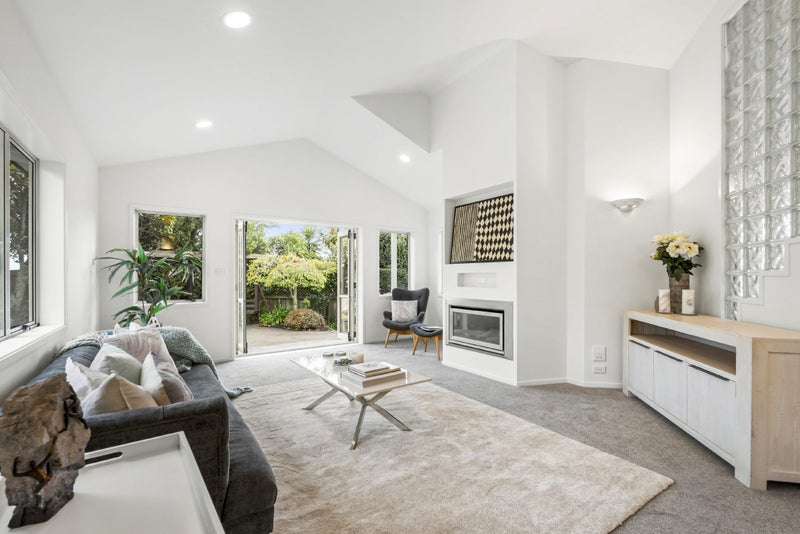 63 Fitzwilliam Drive, Torbay, Auckland - Carousel 2