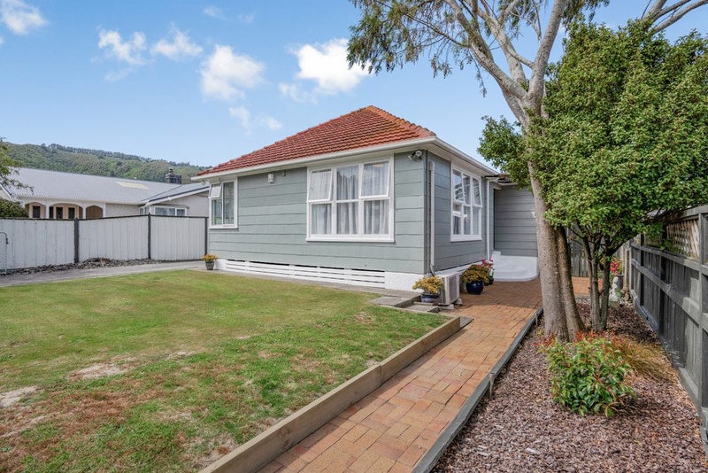 116 Kowhai Street, Naenae, Lower Hutt - Carousel 23