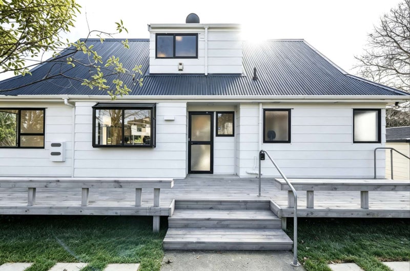 2 Glendawn Place, Bayview, North Shore City, Auckland - Carousel 2