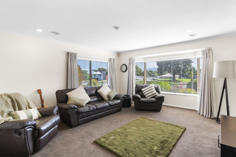 22 Murray Court, Paraparaumu Beach, Paraparaumu - Carousel 2