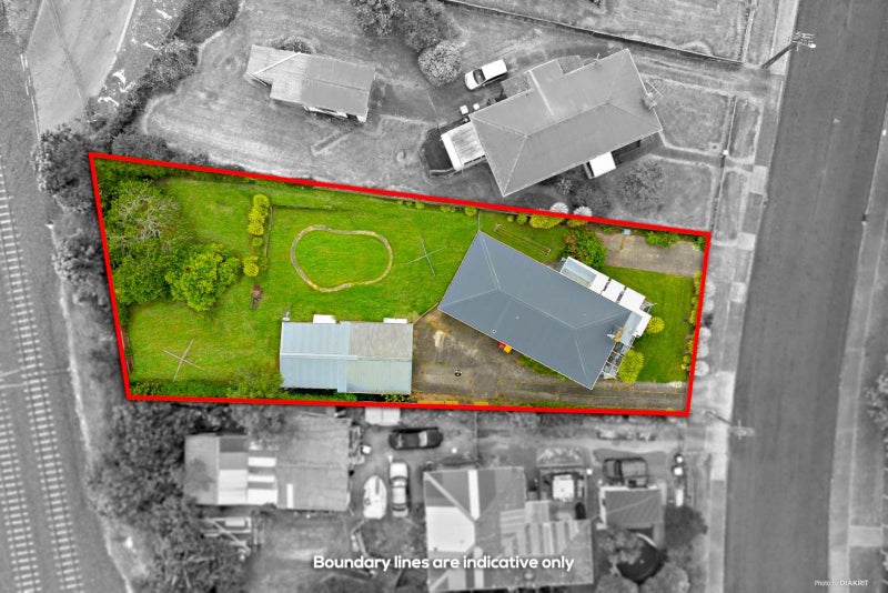 7 Ferguson Street, Manurewa East, Auckland - Carousel 1