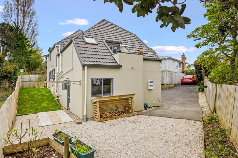 1/33 Waipa ST, Birkenhead, Auckland - Carousel 21