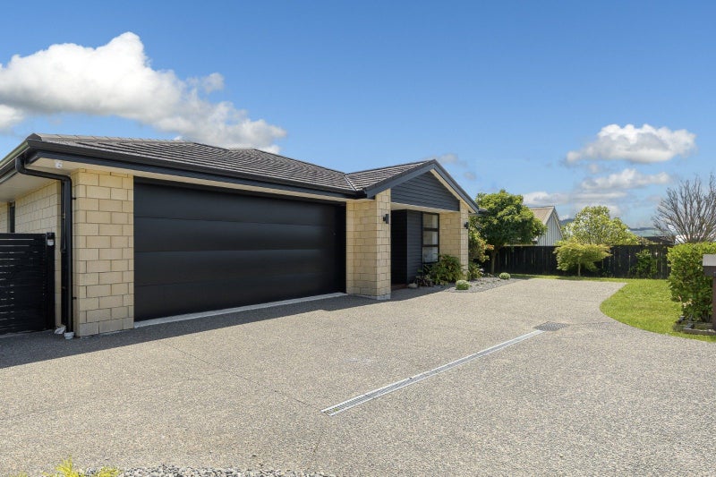 12 Materawaho Way, Pyes Pa, Tauranga - Carousel 2